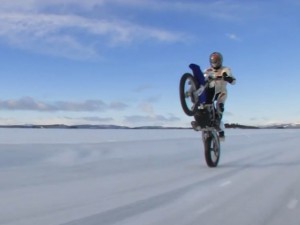 Motorrad Schnee 5